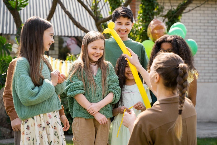 Buzz Shapes Public Attention and Online Engagement